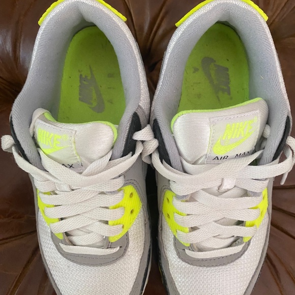 Nike Air Max - Picture 3 of 4